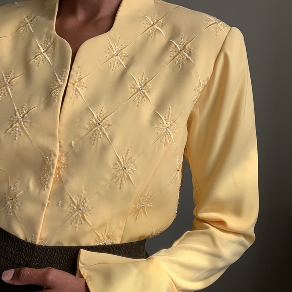 Yellow vintage bell sleeve jacket - Picture 2 of 5